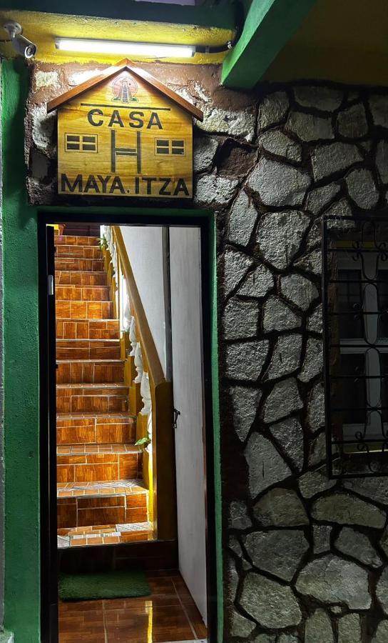 Casa Maya Itza Flores Exteriör bild